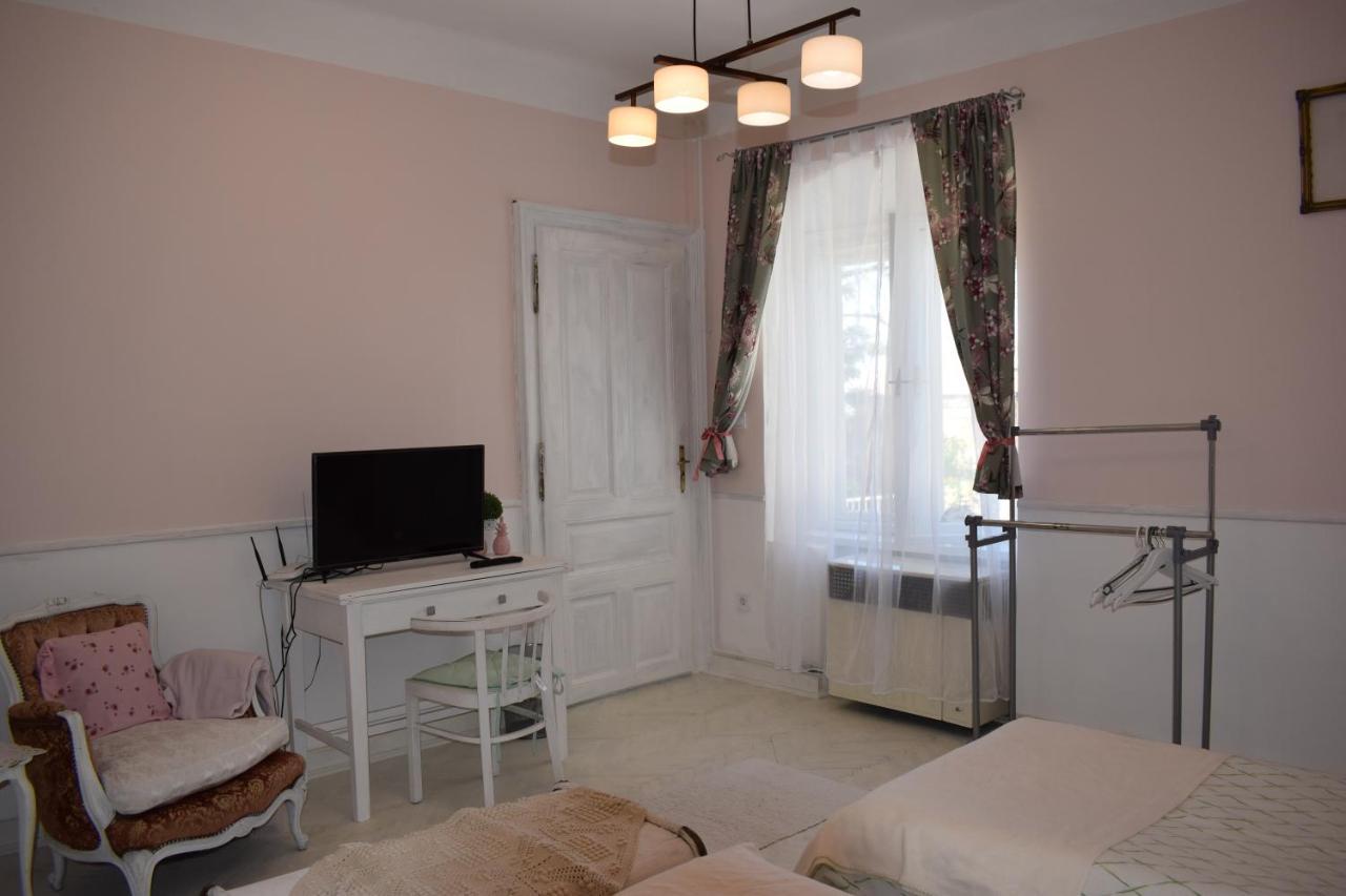Malomszeg Apartman 2 Pécs Exteriör bild